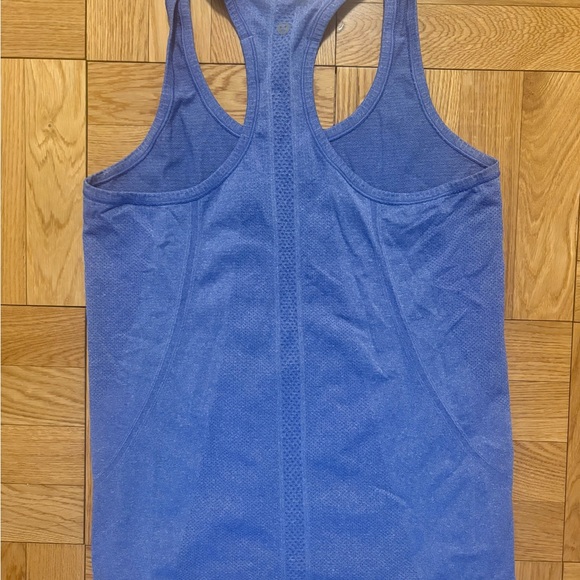 Lululemon Women’s Racerback Tank Top - Periwinkle Blue - Picture 2 of 3